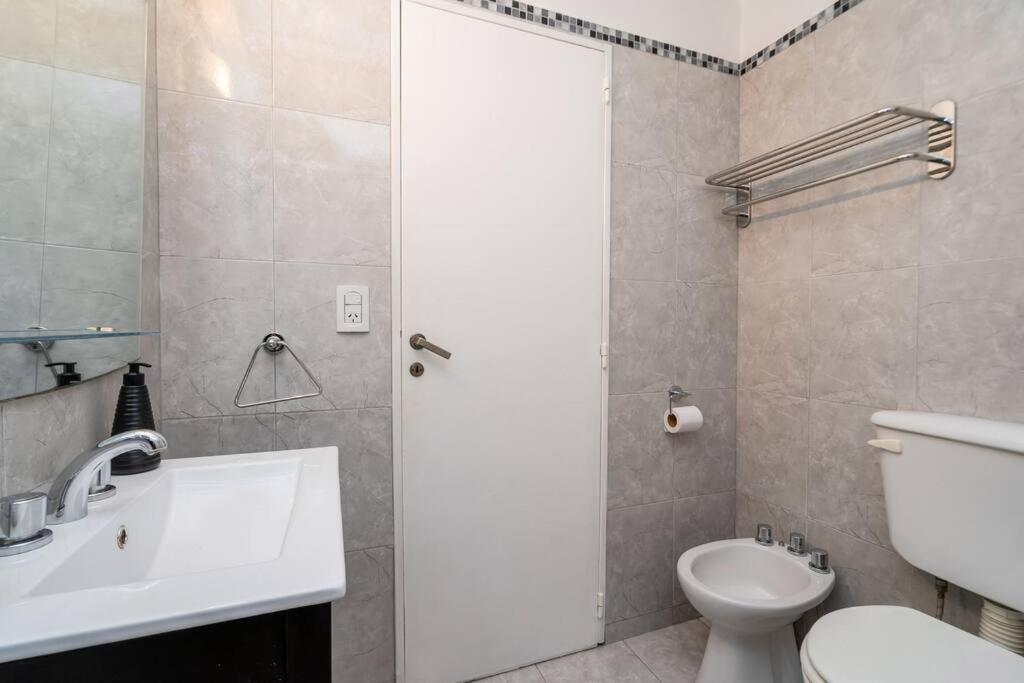 Apartamento Comodo Departamento Centrico, A Pasos Del Obelisco *